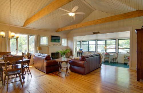 Peaceful Long Pond Cottage with Dock and Views - Foto 1