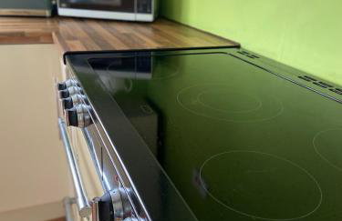 Charming Countryside Retreat Fast Wifi - Photo 38