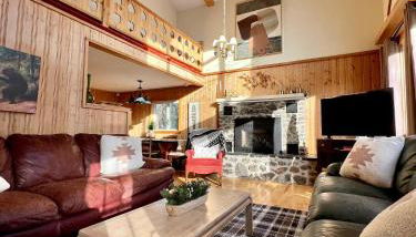 Cozy Chalet at Jay Peak - Photo 4