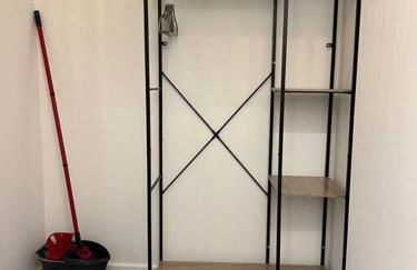 Charmant T1, parking privé, proche gare - Foto 12