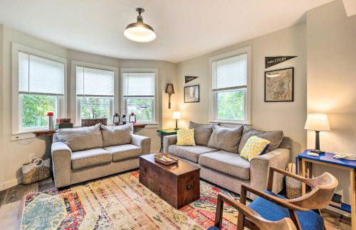 Pet-Friendly Saranac Lake Retreat with Deck and Yard - Foto 4