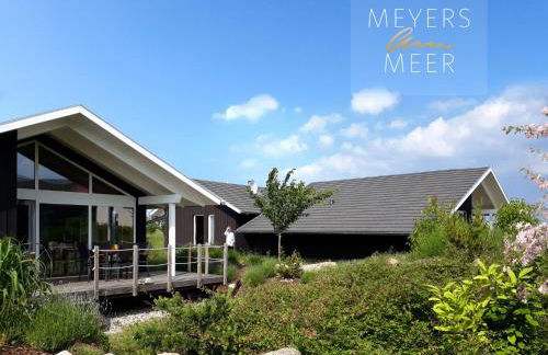 Schwarzes Holzferienhaus mit Sauna -- GARTENGLÜCK -- an der Ostsee, Zierow bei Wismar, Strand 500m, 2 Schlafzimmer - Photo 5