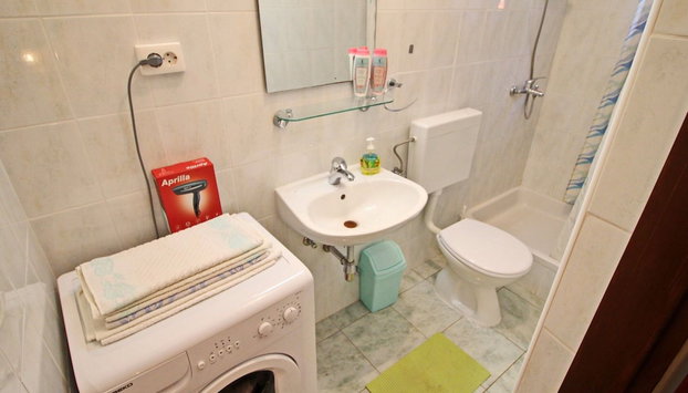 Apartments Marita - Two Bedroom Apartment - Foto 4, Baño