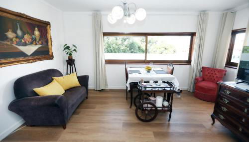 A Côrte Das Azenhas - Foto 1