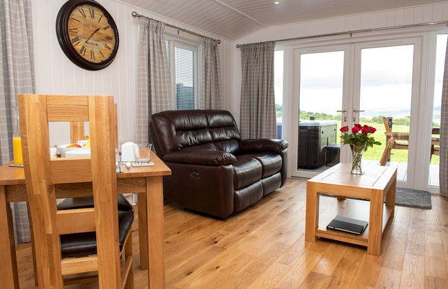 Super King Lodge-sleeps 2-hottub-sea View - Foto 12