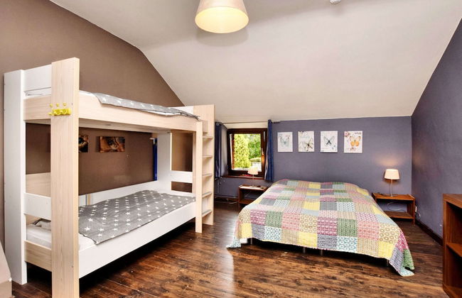 Lierneux Hillside Home - Photo 8