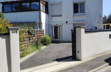 appartement cosy entier et parking privé sur place a 5min de lille et 10 min du Stade Pierre Mauroy - Foto 4