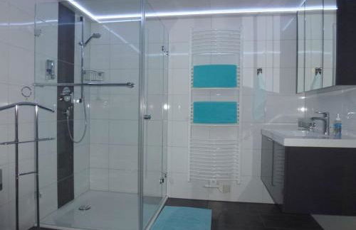 modernly furnished holiday apartment - Foto 18