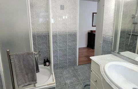 Villa soleada con total tranquilidad - Photo 7