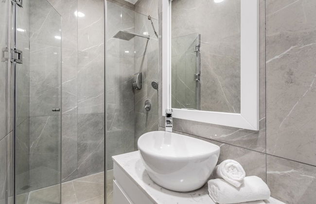 luxury garden apartment heated pool - Foto 18