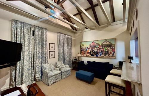 NOLA Condo - Photo 12