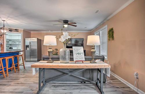 Charming Retreat on 20 Acres with Private Lake! - Foto 3