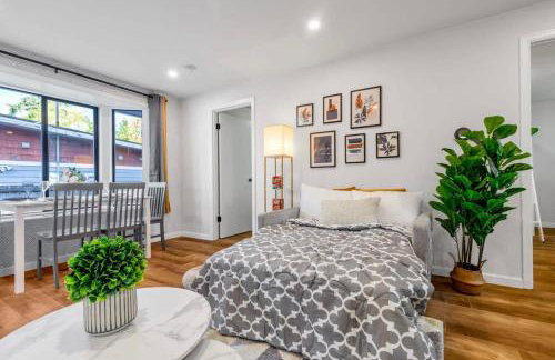 Hidden Renovated Garden Cottage Near Costco I99 - Foto 12