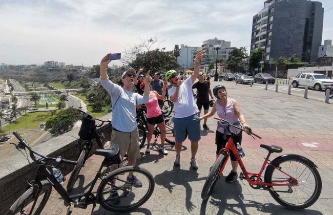 Barranco + Morro Solar Bike Tour - Photo 5