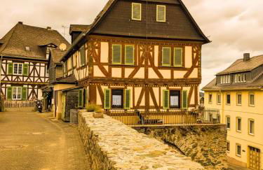 Pension bei Goscha mit Schlossblick - Photo 1