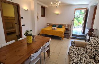 Villa Gli Ulivi - Ushuaia Apartment Lake & Garden View - Free Parking - Photo 8