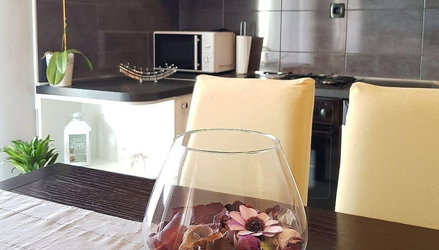 Spacious Apartment Neda - Foto 5, Servicio de comidas en la habitación