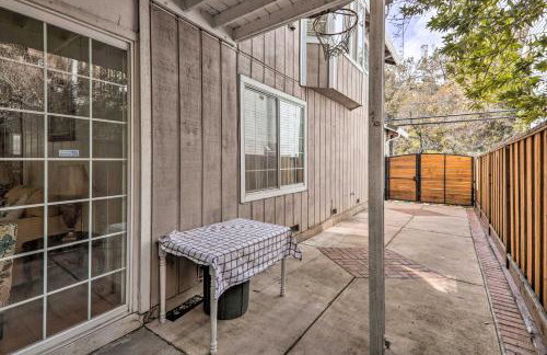 Peaceful Oakland Oasis with Private Yard! - Foto 26