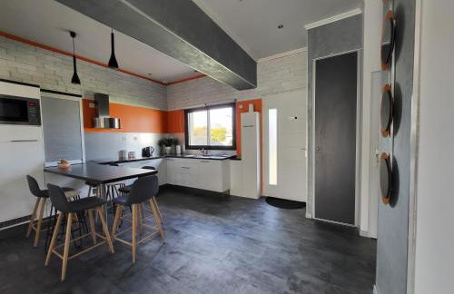 EMLAVIE - Maison familiale OU Loft SPA - à 3km Futuroscope - Foto 62