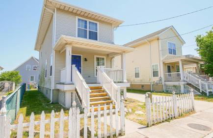 3BR 2BA Family-Friendly Beach Home - Foto 1