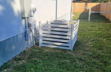 Winston's Hideaway. A few blocks walk to downtown. - Foto 26