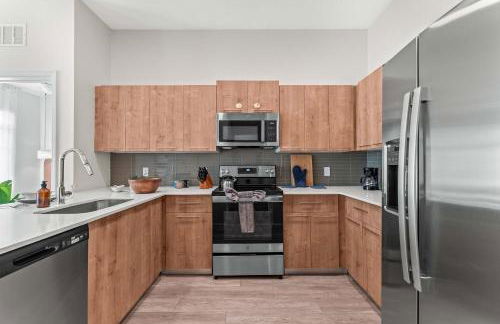 Riviere 2BR Apartment Pet Friendly Oasis Sleeps 6 Close to Epic Universe Pool & Gym - Foto 10