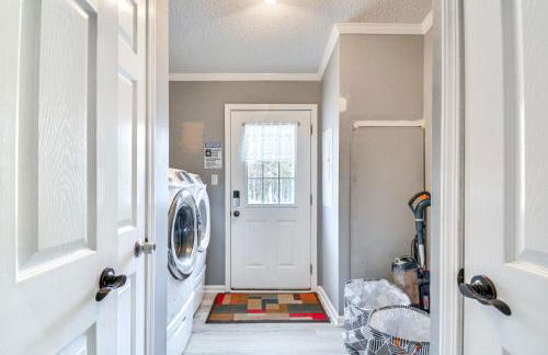 8 Mi to Jordan Lake Spacious New Hill Home - Foto 23