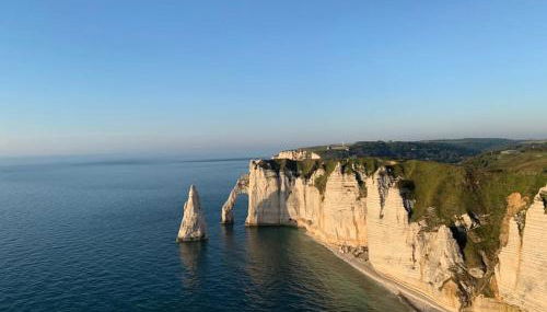 Jolie maison avec jardin a 100m de la plage - Foto 2