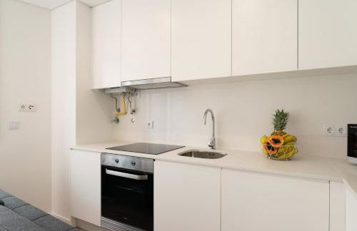 HostWise Cozy Studio with Balcony and Garage - Photo 4