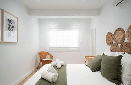 Ronda Suites junto estación tren y hospitales - Foto 38