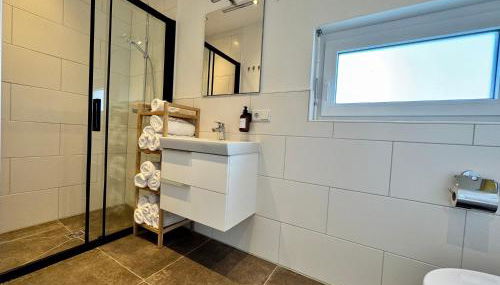 JUNIPRO Apartments Losheim - Foto 2, towels, Shower