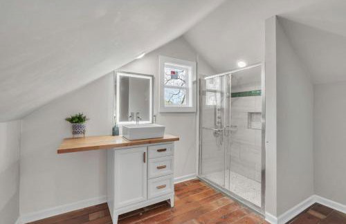 4Bed/3bath- 1 mile to Downtown - Foto 24