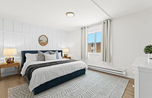 Stylish 1BR Upper Flat in the Heart of Royal Oak - Photo 1