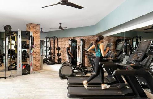 LuXury Stay | Pool + Gym + Fast Wi-fi - Foto 19