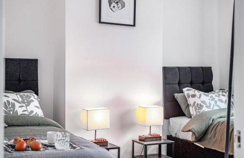 3-Bed, Sleeps 6, Near M1/M62 - Foto 17