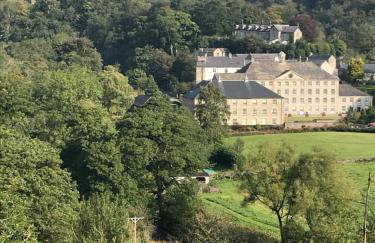 The Lodge - Photo 29