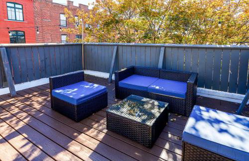 Modern 3BR Townhouse with Private Rooftop & Parking Minutes to NYC - Foto 54