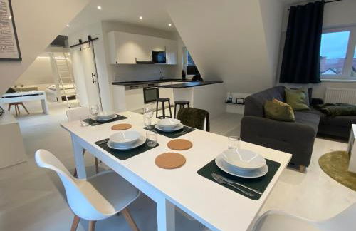 modernes DG Apartment Schloofschdubb Nähe Kassel - Foto 1