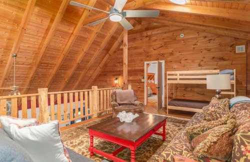 Secluded Cabin with Quality Furnishing and Hot Tub - Foto 41