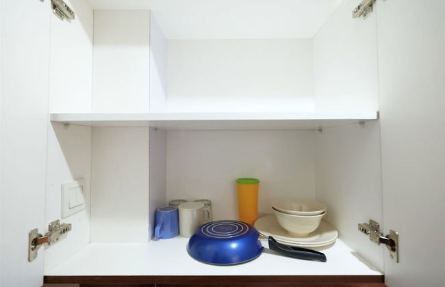 Strategic and Simple Studio Tifolia Apartment near Kelapa Gading - Photo 6