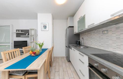 Apartment for 2, Balcony, Wi-Fi, Public Parking, Private Entrance - Foto 5