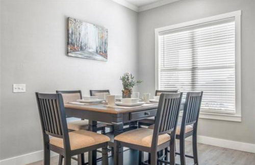 Just Like Home #6: Norman: It's Game Time (campus) - Foto 70