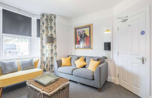 Modern 4-Bedroom Detached Home in Central Cambridge with Parking - Foto 33