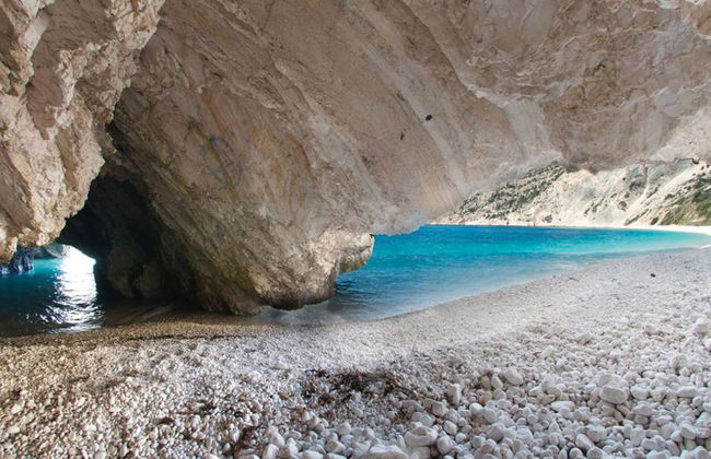 Escape to Myrtos Beach - Private Tour - Foto 6