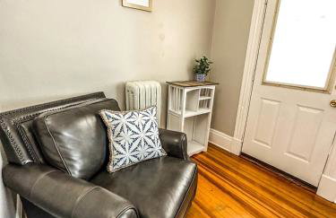 The Red House Albany NY 4 Bedroom Private Apartment - Foto 16