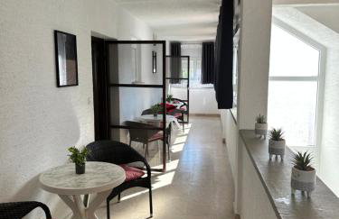 Studio Apartment near Beach Petrčane - Quiet & Central - Unit 3 - Foto 15