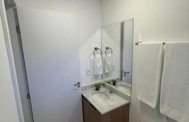 Studios London - Photo 17