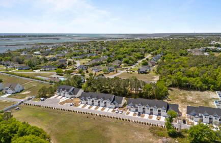 Modern Retreat Minutes to Emerald Isle Beach Villa - Foto 50