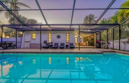 Casa Del Mar - Pet Friendly House on Siesta Key w/ Outdoor Patio & Private Screened-In Heated Pool! - Foto 52