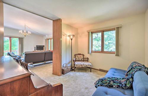 Lakeside Spooner Home with Game Room and Views! - Foto 17